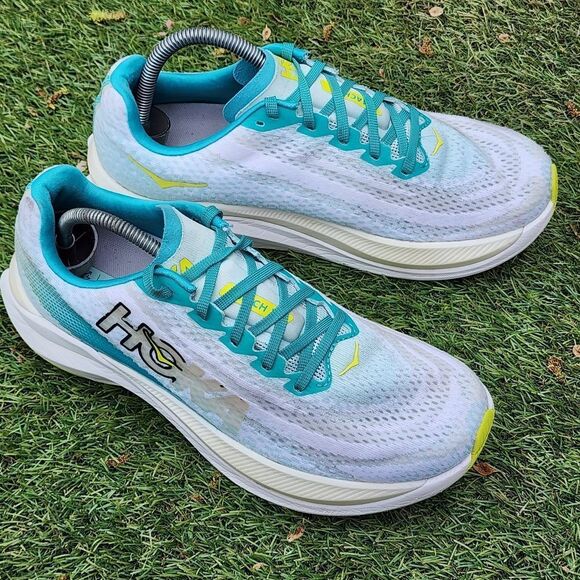 Hoka One One Shoes - HOKA MACH X - Womens Sneakers - SIZE 9.5B